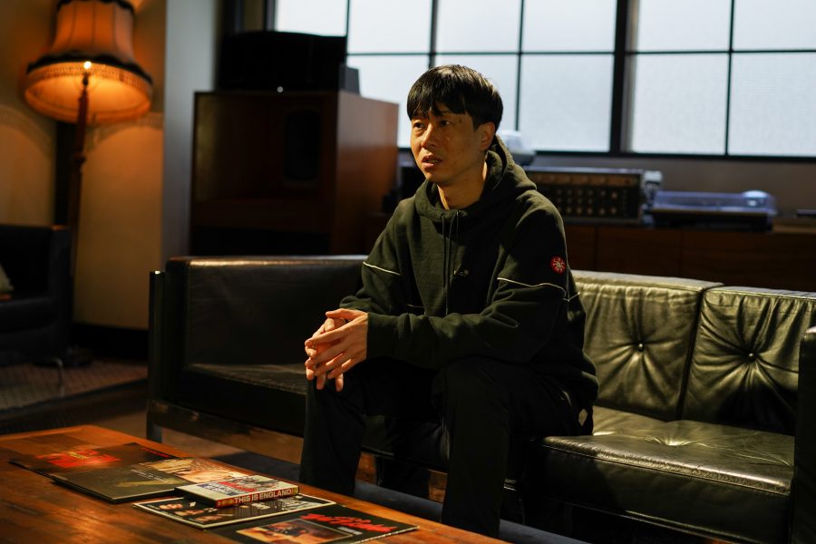 河村康輔「いちばん最初のデザイン仕事は、吉祥寺バウスシアター経由で」（4/5）