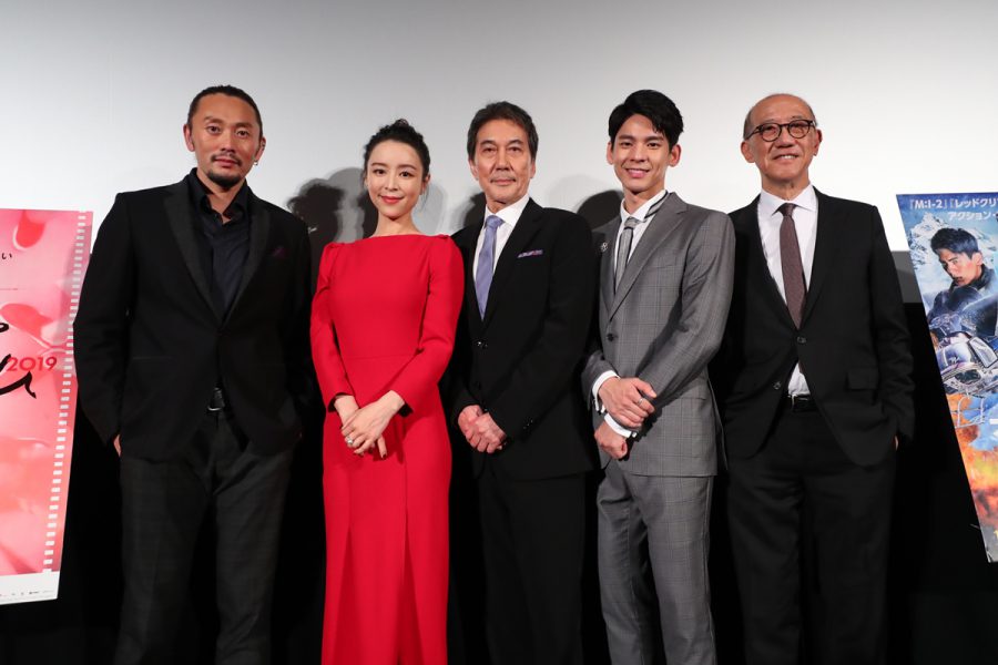 役所広司、27時間ワイヤーにつるされた！ 過酷な撮影を明かす『オーバー・エベレスト 陰謀の氷壁』舞台挨拶