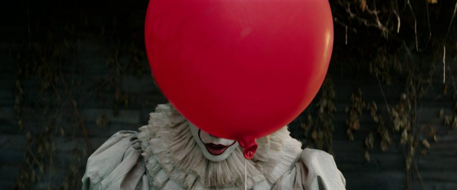 チュードの儀式、青い瞳のベバリー……改めて気づく映画化のクオリティの高さ『IT／イット “それ”が見えたら、終わり。』