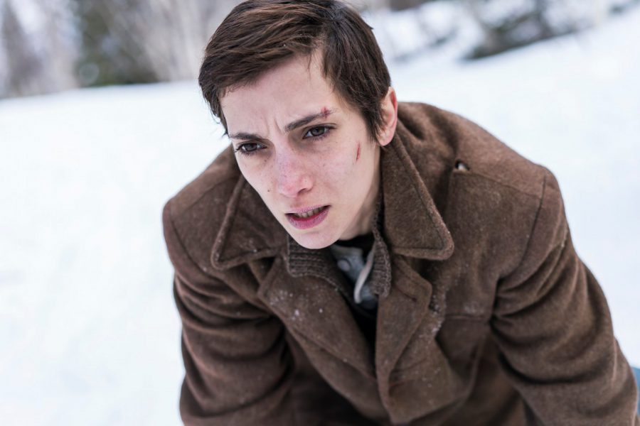 ナチスに家族を殺された少女は、男と偽り復讐に燃える！『エスケープ -ナチスからの逃亡-』