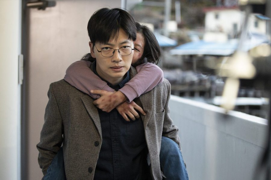 10歳の姉が弟を殺害!? 韓国を震撼させた虐待事件を描く実録サスペンス『幼い依頼人』