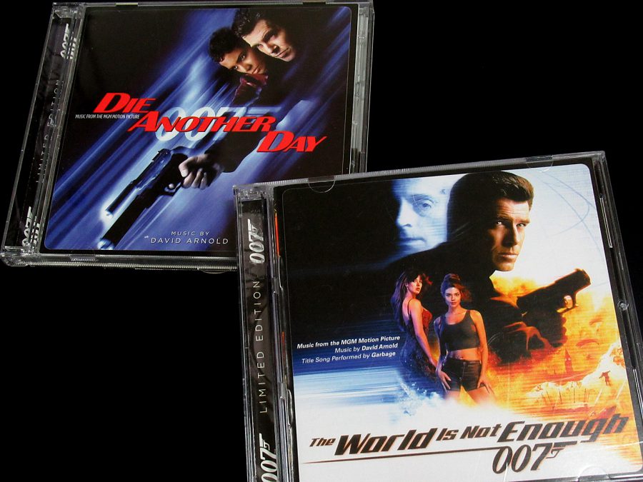 巨匠のお墨付き！ テクノ系「次世代型『007』音楽」を確立した作曲家デヴィッド・アーノルド