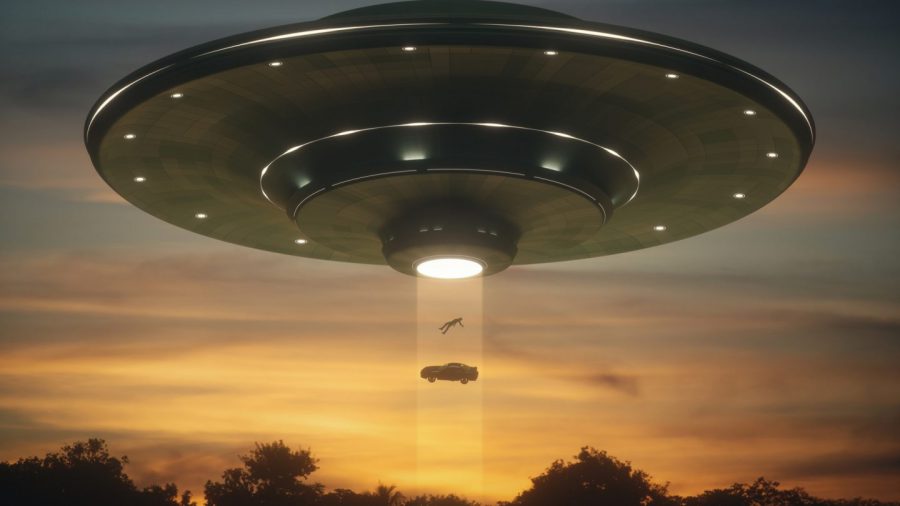 まさかの2作連続公開！『UFO真相検証ファイル』は宇宙人が入り込める“隙間”を覗き見た者だけが遭遇できる人類のロマン