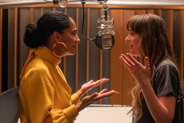 音楽業界、野心だけじゃ夢は叶わない？『ネクスト・ドリーム／ふたりで叶える夢』はダコタ・ジョンソン主演のサクセス物語
