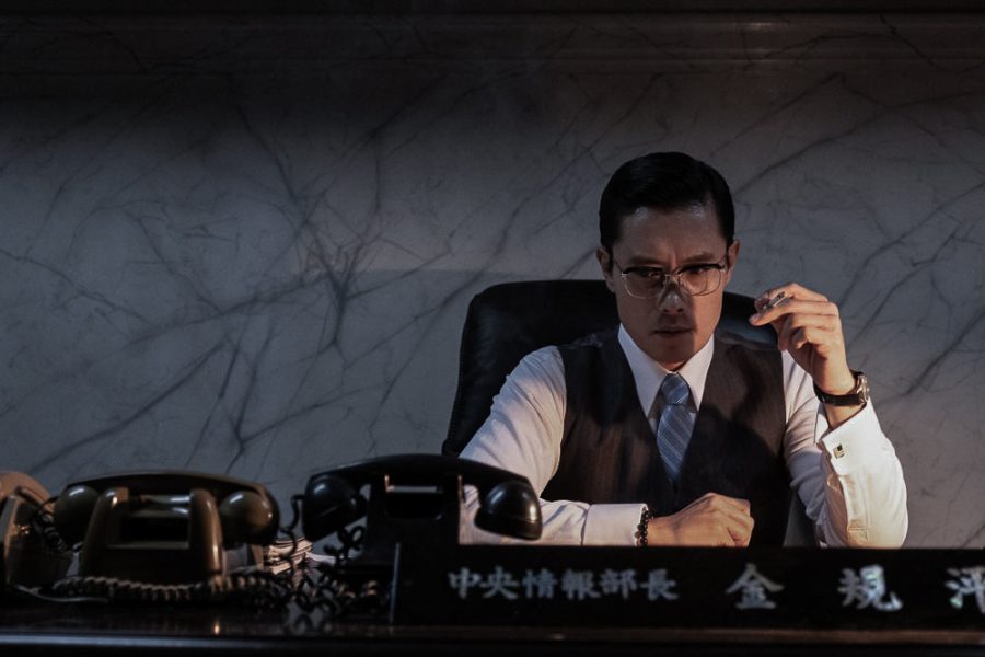 パク・チョンヒ大統領はなぜ暗殺された？ イ・ビョンホン主演『KCIA 南山の部長たち』 あの歴史的事件の顛末を描く実録サスペンス