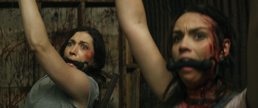 なぜ人が人を喰らうのか？ タブーに踏み込む最新食人ホラー『人肉村』から、新旧「食人映画」の歴史を振り返る